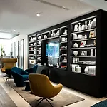 Mercure 17 Batignolles Hotel Paris