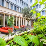 Mercure 17 Batignolles Parigi