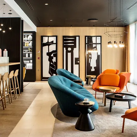 Mercure 17 Batignolles 4*