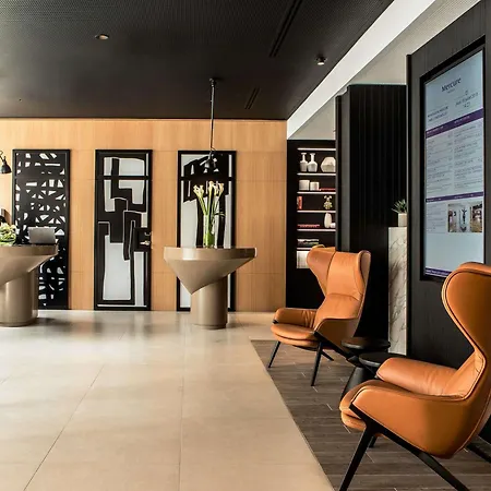 Mercure 17 Batignolles 4*