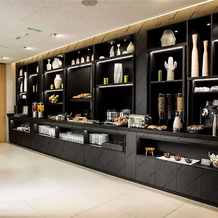 Mercure 17 Batignolles