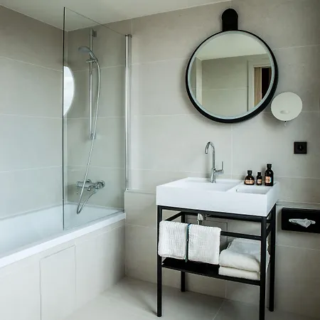Mercure 17 Batignolles