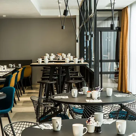 Mercure 17 Batignolles 4*
