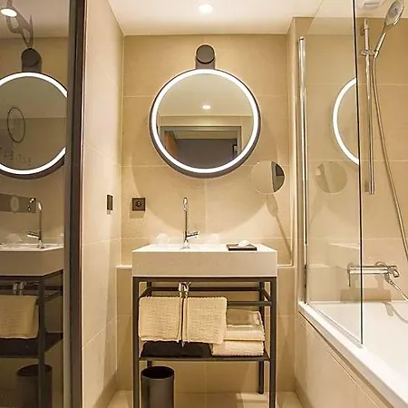 Mercure 17 Batignolles