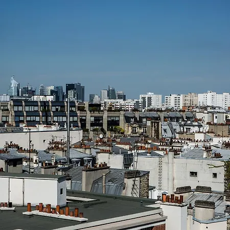 Hotel Mercure 17 Batignolles 4*