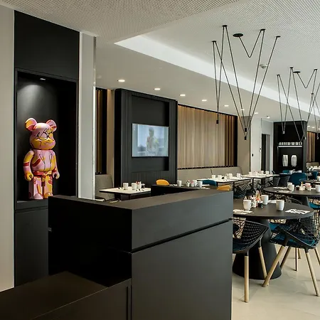 Mercure 17 Batignolles Hotel Paris