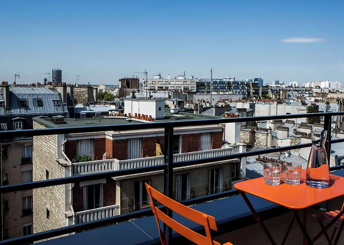 Mercure 17 Batignolles 4*