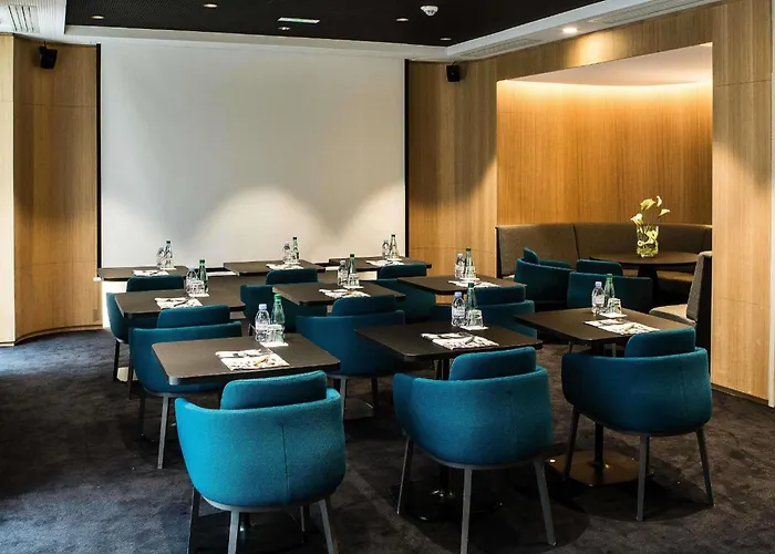 Mercure 17 Batignolles Hotel 4*