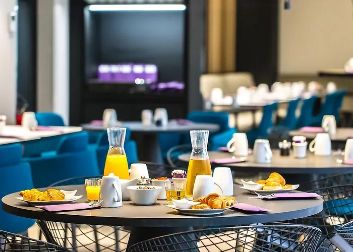 ميريكور 17 باتينيول فندق باريس