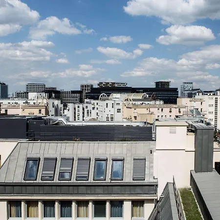 Mercure 17 Batignolles 4*