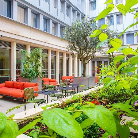 Mercure 17 Batignolles Parigi