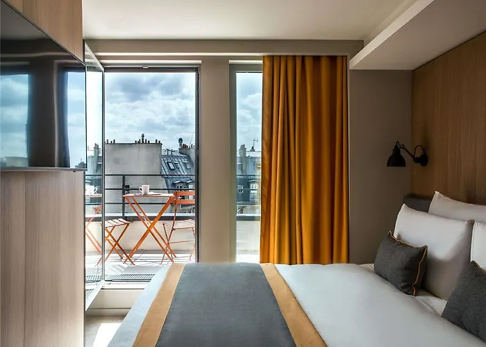 Mercure 17 Batignolles מלון פריז