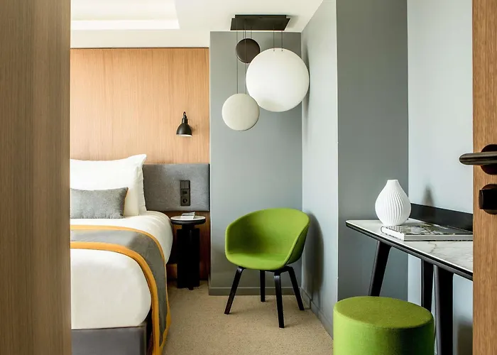 Mercure 17 Batignolles פריז